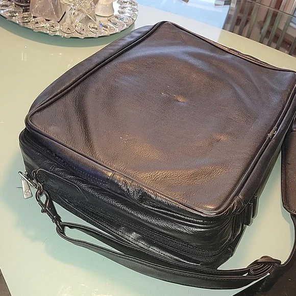 Case-tech Inc. Padded laptop bag. Black - Picture 4 of 9